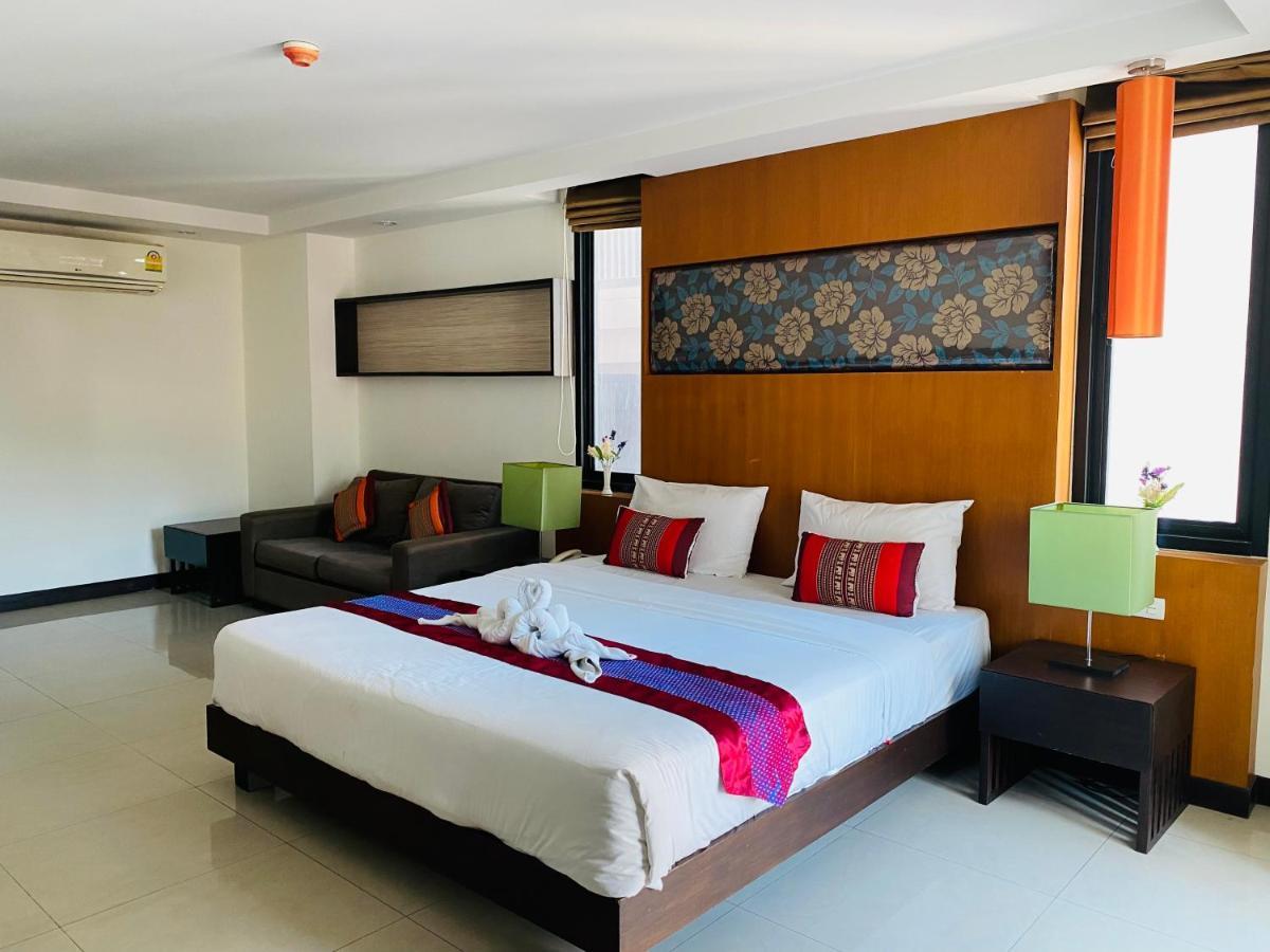 Tycoon Suite By Goad Avadhess Hospitality 1Km Walking Street Pattaya Beach Buitenkant foto