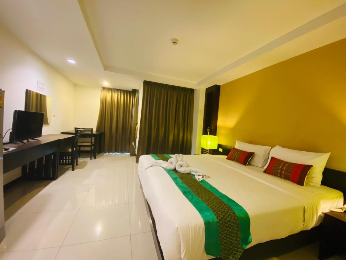 Tycoon Suite By Goad Avadhess Hospitality 1Km Walking Street Pattaya Beach Buitenkant foto