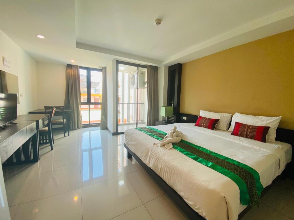 Tycoon Suite By Goad Avadhess Hospitality 1Km Walking Street Pattaya Beach Buitenkant foto