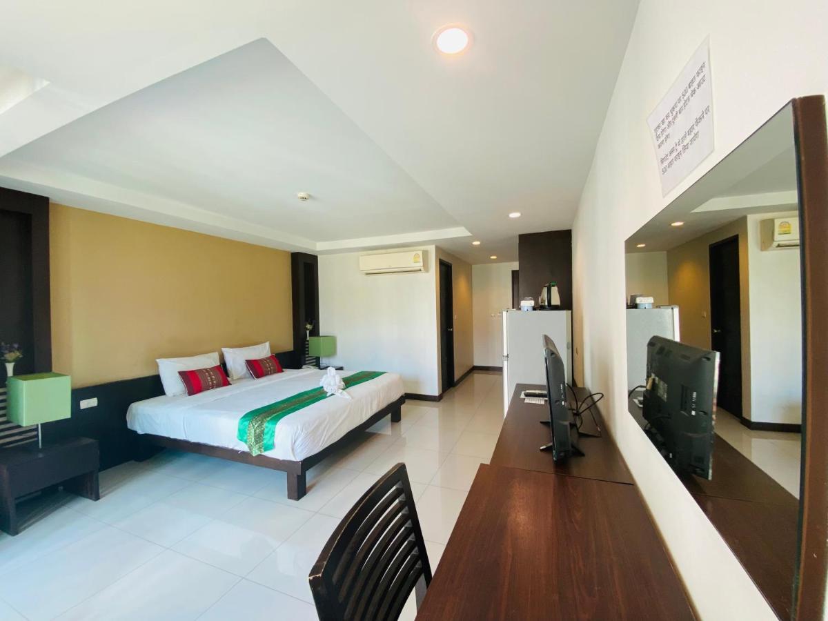 Tycoon Suite By Goad Avadhess Hospitality 1Km Walking Street Pattaya Beach Buitenkant foto