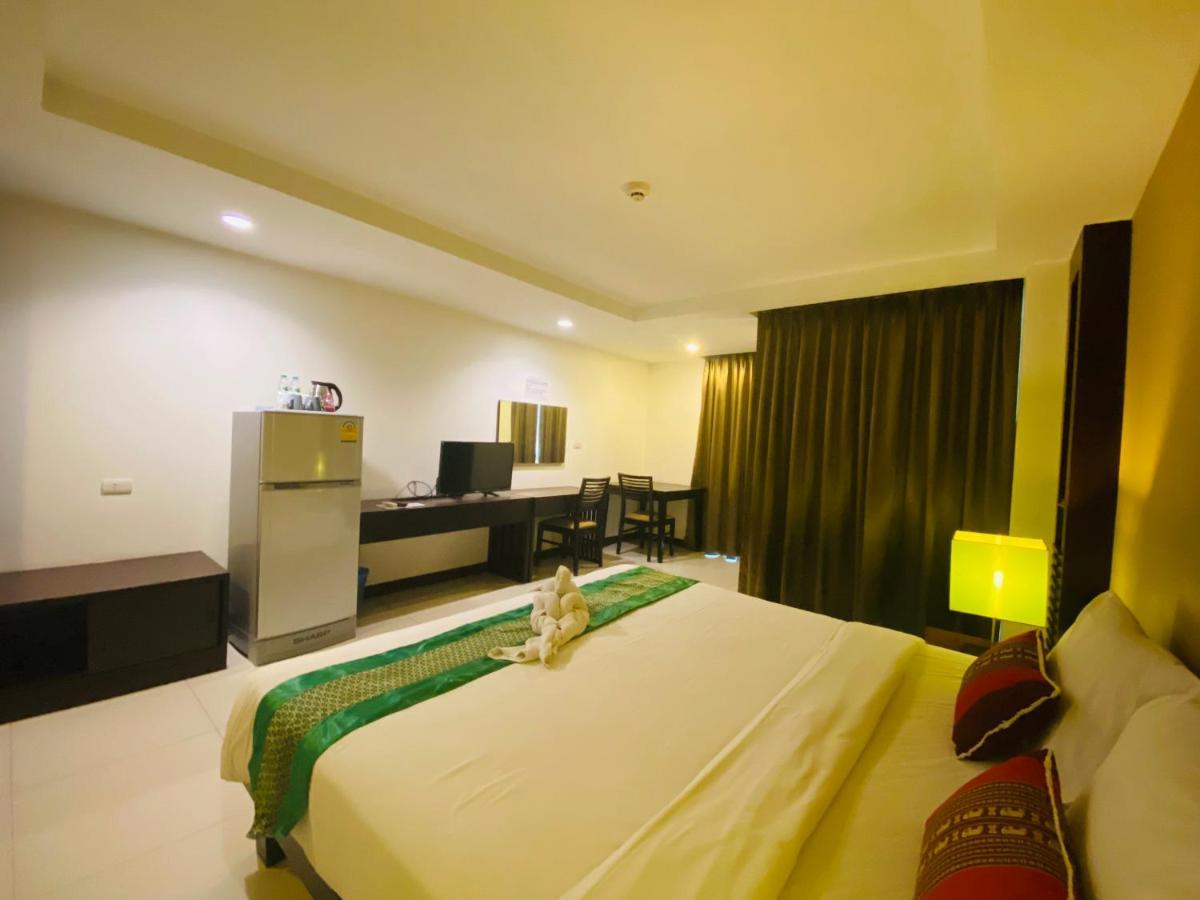 Tycoon Suite By Goad Avadhess Hospitality 1Km Walking Street Pattaya Beach Buitenkant foto