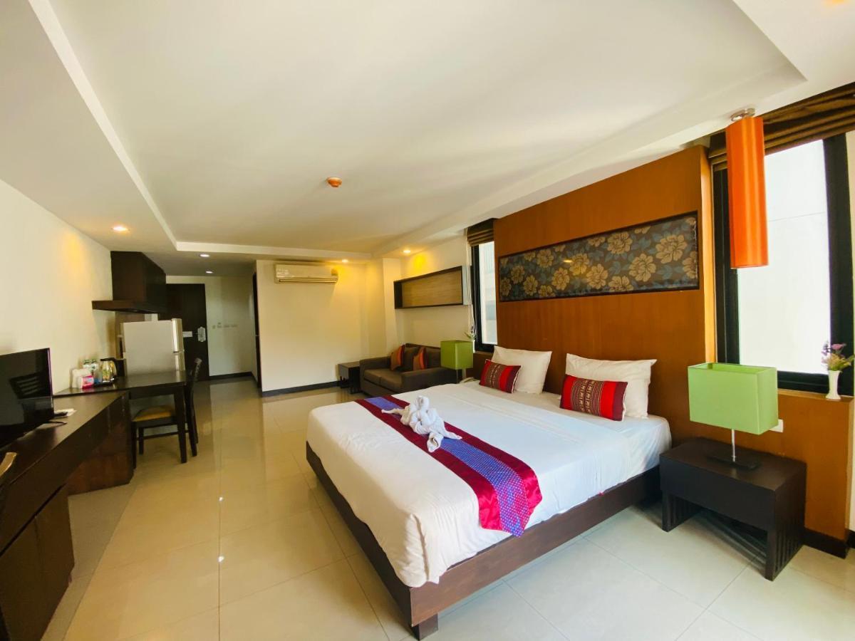 Tycoon Suite By Goad Avadhess Hospitality 1Km Walking Street Pattaya Beach Buitenkant foto